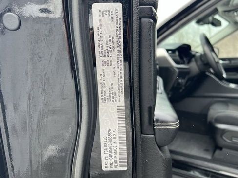 Used 2023 Jeep Grand Cherokee L Laredo w/ Luxury Tech Group I image 26