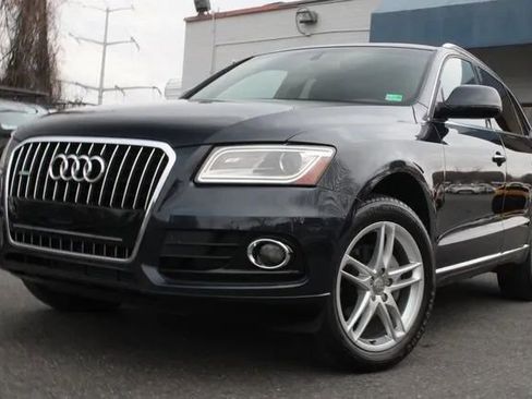 Used 2016 Audi Q5 2.0T Premium image 2