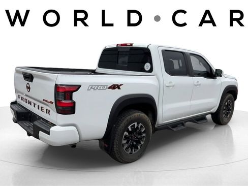 Used 2024 Nissan Frontier PRO-4X w/ Pro Convenience Package image 3