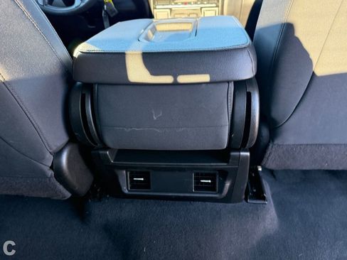 Used 2021 Chevrolet Silverado 1500 Custom image 12