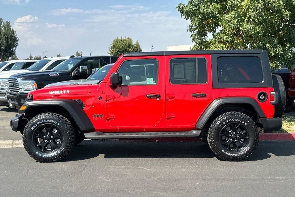 Used 2021 Jeep Wrangler Unlimited Sport AWD/4WD image 7