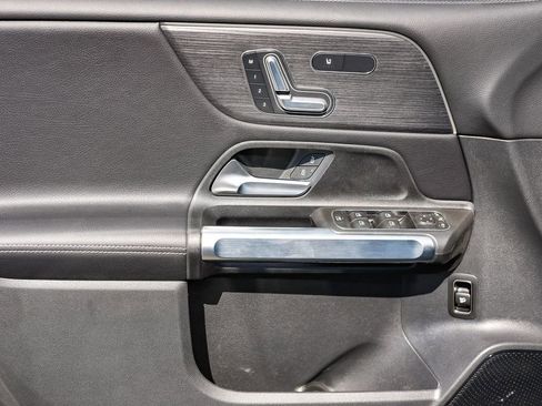New 2026 Mercedes-Benz GLB 250 4MATIC image 22