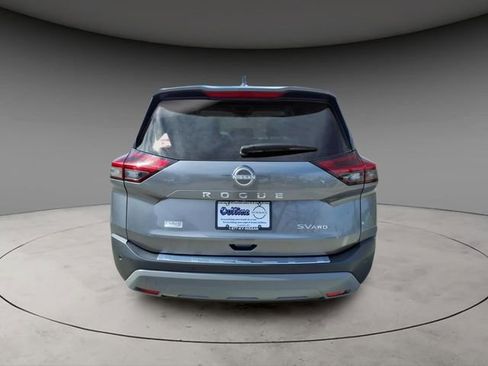 Used 2023 Nissan Rogue SV image 7