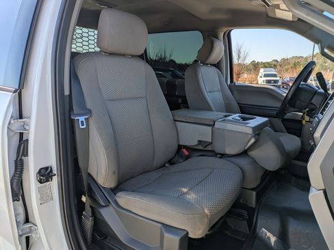 Used 2021 Ford F350 XLT image 34