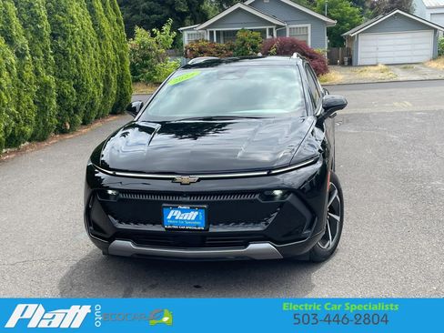 Used 2024 Chevrolet Equinox EV LT FWD image 1