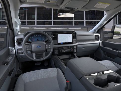 New 2026 Ford F250 XLT image 9