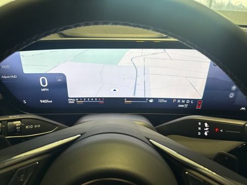 Certified 2025 Buick Enclave Sport Touring w/ Power Package image 27