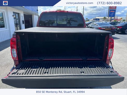 Used 2015 Nissan Frontier SV image 13