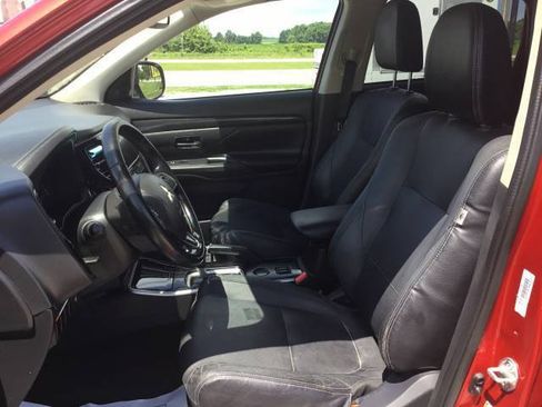 Used 2018 Mitsubishi Outlander SEL FWD image 14