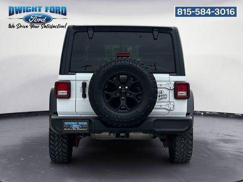 Used 2021 Jeep Wrangler Unlimited Sport AWD/4WD image 4