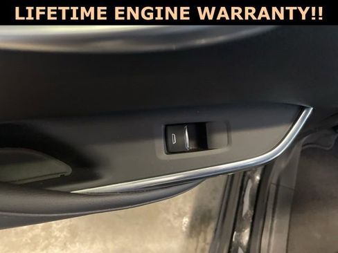 Used 2024 Cadillac XT4 Premium Luxury AWD/4WD image 27