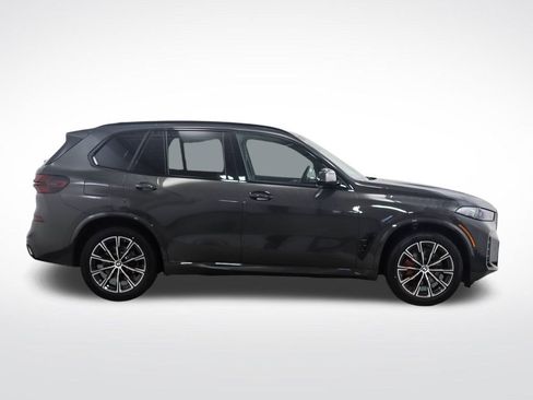 New 2026 BMW X5 xDrive40i w/ Executive Package AWD/4WD image 6