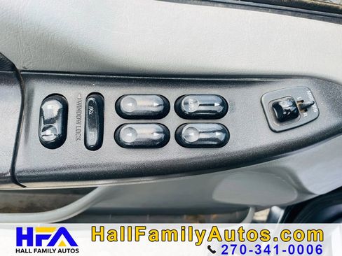 Used 2005 Ford F250 XLT image 20