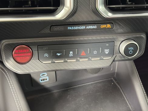 Used 2025 Ford Mustang GT Premium RWD image 22