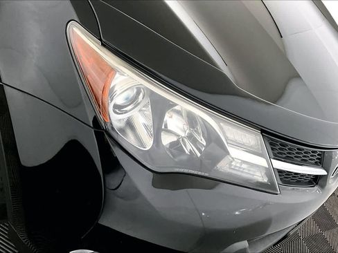 Used 2015 Toyota RAV4 Limited w/ Technology Package AWD/4WD image 27
