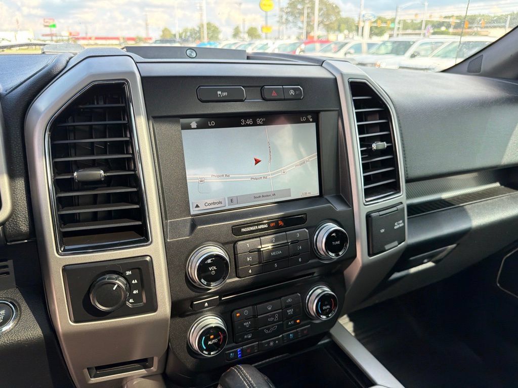 Used 2018 Ford F150 Lariat w/ Equipment Group 502A Luxury AWD/4WD image 13