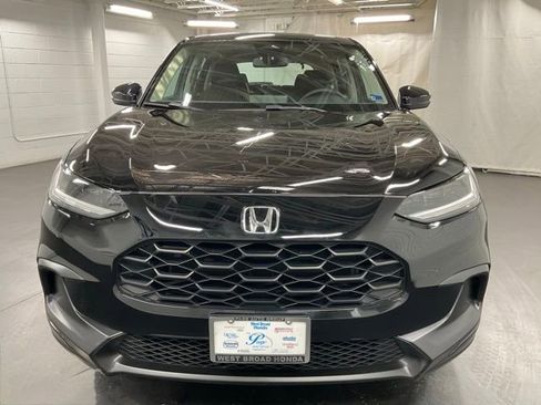 Certified 2023 Honda HR-V LX image 3