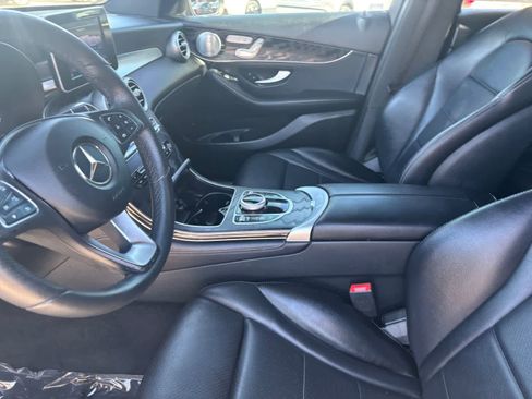 Used 2018 Mercedes-Benz GLC 300 4MATIC Coupe image 16