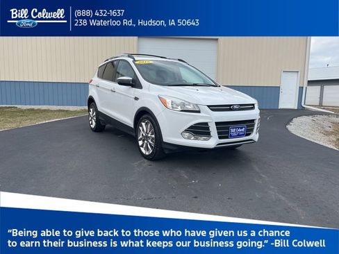 Used 2016 Ford Escape SE w/ SE Chrome Package image 1