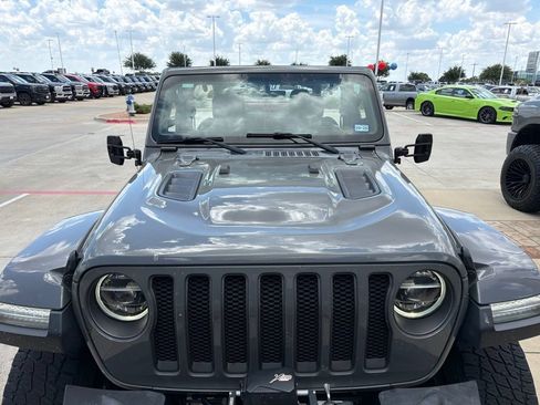 Used 2020 Jeep Wrangler Unlimited Rubicon AWD/4WD image 3