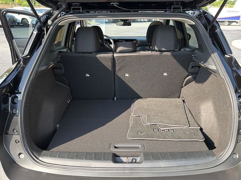 Used 2026 Nissan Kicks SV w/ SV Premium Package FWD image 33