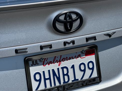 Used 2023 Toyota Camry SE w/ Convenience Package FWD image 30