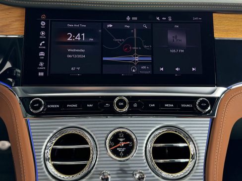 Used 2024 Bentley Continental GT S image 23