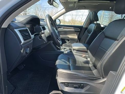 Used 2022 Volkswagen Atlas SE image 24