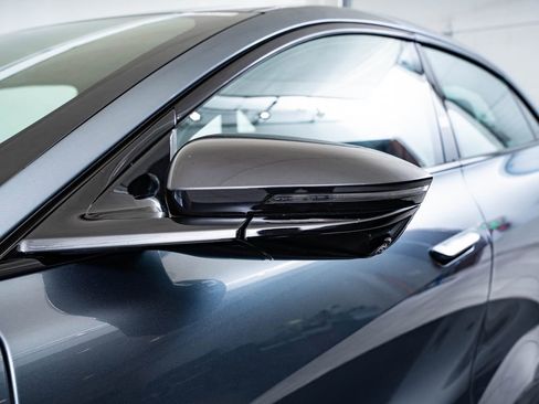 Used 2024 Lucid Air Pure RWD image 16