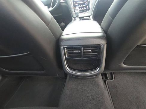 Used 2018 Cadillac CTS Luxury RWD image 20