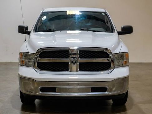 Used 2020 RAM 1500 Classic SLT image 8