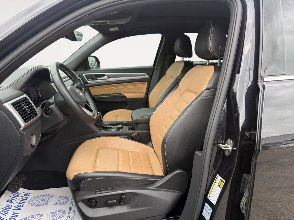 Used 2021 Volkswagen Atlas Cross Sport SEL Premium w/ Cross Sport MDO Package AWD/4WD image 9