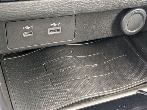 Used 2022 Mitsubishi Outlander ES image 20