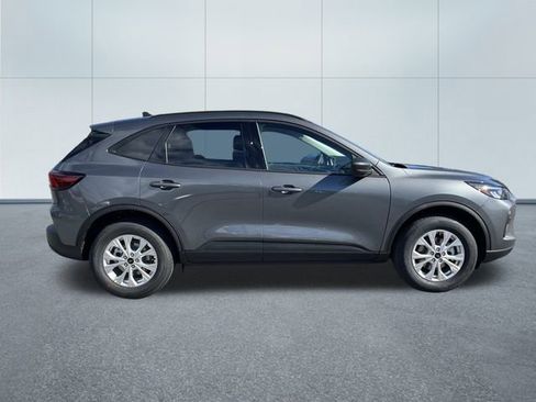 Used 2026 Ford Escape Active w/ Tech Pack #1 image 2