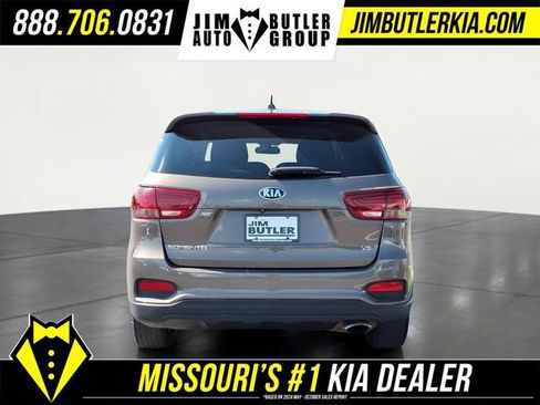 Used 2020 Kia Sorento FWD V6 image 23