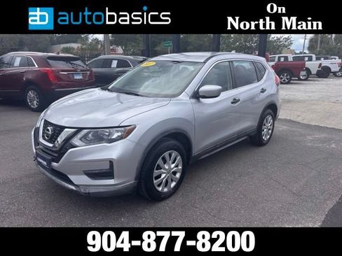 Used 2017 Nissan Rogue S AWD/4WD image 1