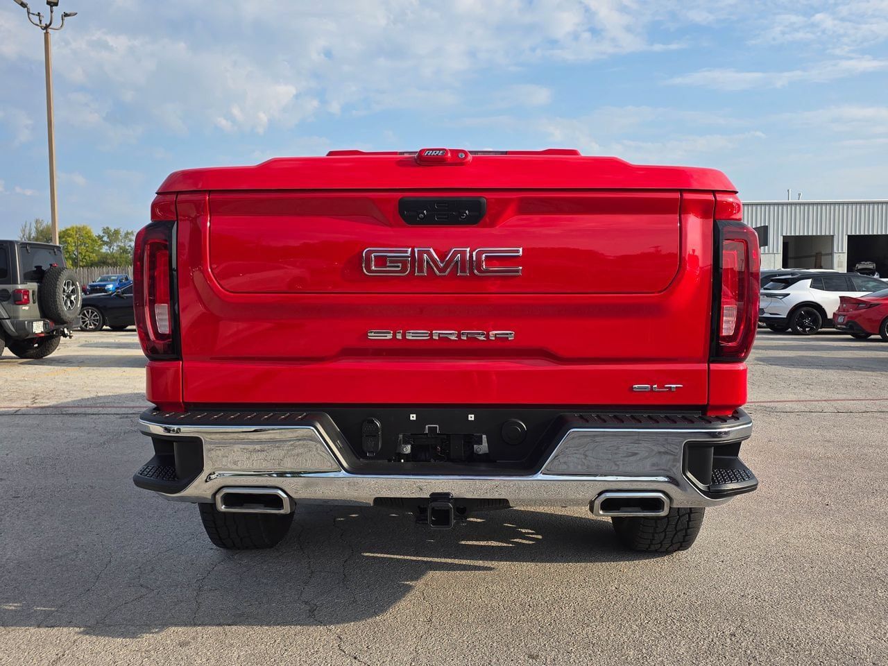 Used 2021 GMC Sierra 1500 SLT AWD/4WD image 5