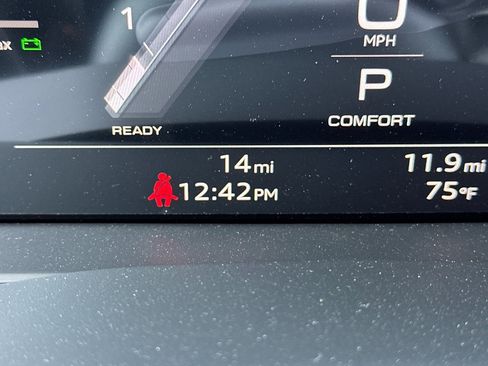 New 2025 Audi SQ7 Premium Plus image 24