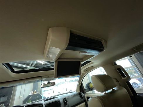 Used 2008 Toyota Sequoia Platinum w/ Cold Area Pkg AWD/4WD image 28