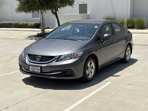 Used 2013 Honda Civic LX image 5