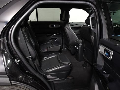 Used 2022 Ford Explorer ST w/ Equipment Group 401A AWD/4WD image 11