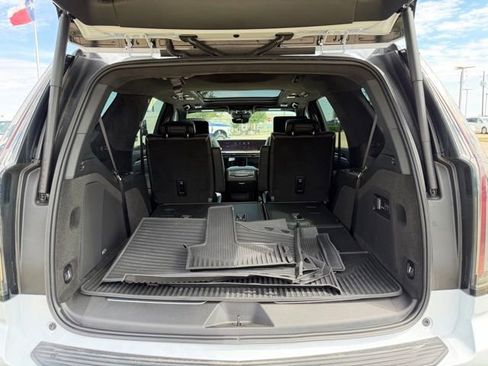 Used 2026 Cadillac Escalade Platinum Sport w/ LPO, ONYX Package AWD/4WD image 7
