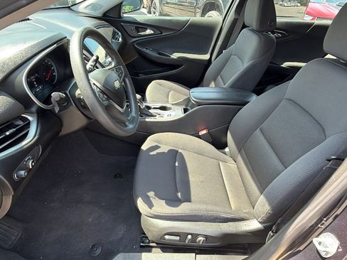 Used 2023 Chevrolet Malibu LT w/ Driver Confidence Package FWD image 16