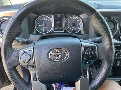 Used 2023 Toyota Tacoma SR5 w/ Technology Package RWD image 33