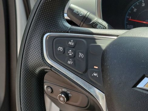 Used 2020 Chevrolet Equinox LS image 29