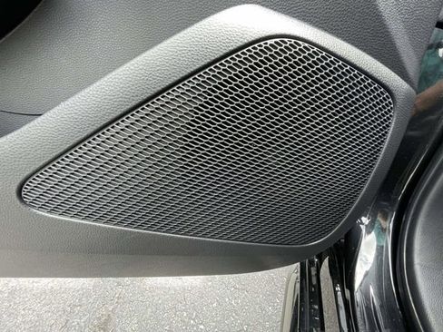 Used 2021 Toyota Corolla LE FWD image 16