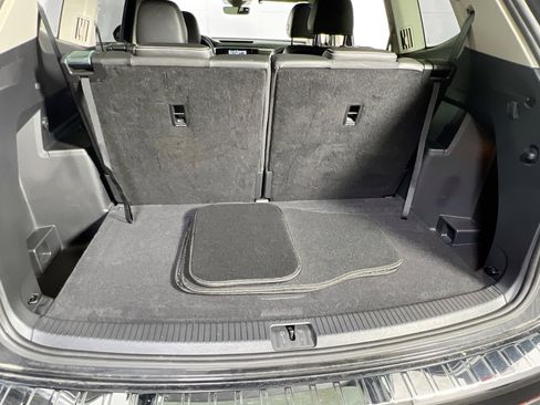 Used 2023 Volkswagen Atlas SEL AWD/4WD image 26