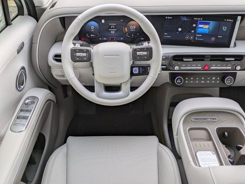 New 2026 Hyundai Tucson SEL image 18