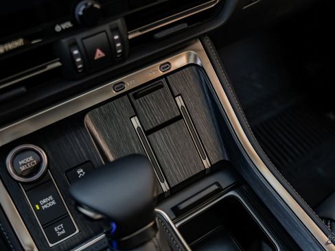 Used 2026 Lexus GX 550 image 59