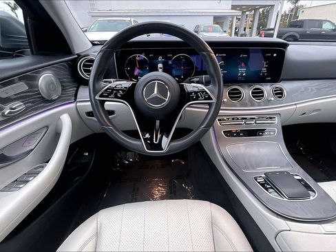 Used 2022 Mercedes-Benz E 350 Sedan w/ AMG Line Exterior image 6